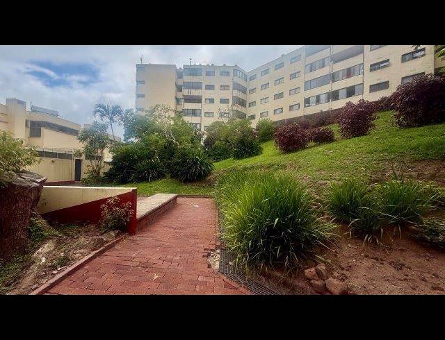 2 BEDROOM DUPLEX FOR SALE IN PARADISE VALLEY